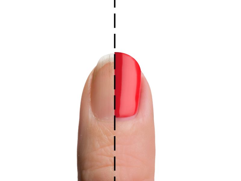 Krótkie paznokcie hybrydowe dla zmotoryzowanych kobiet z produktami Victoria Vynn